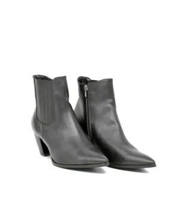 Belle & Lucy Black Cowboy Style Ankle Boot