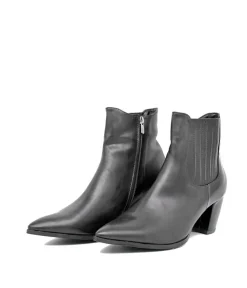 Belle & Lucy Black Cowboy Style Ankle Boot