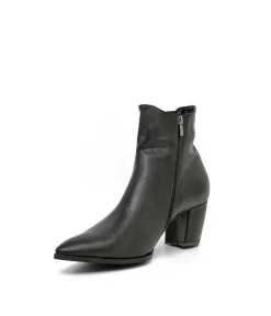 Belle & Lucy Black Cowboy Style Ankle Boot