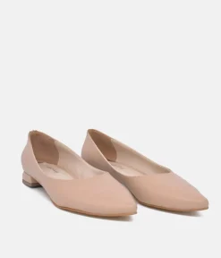 Belle & Lucy Stylish Beige Pointy Toe Flats