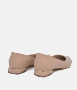 Belle & Lucy Stylish Beige Pointy Toe Flats