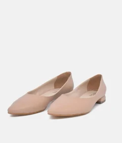Belle & Lucy Stylish Beige Pointy Toe Flats