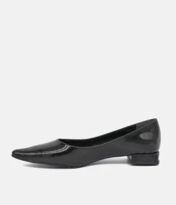 Belle & Lucy Stylish Black Pointy Toe Flats