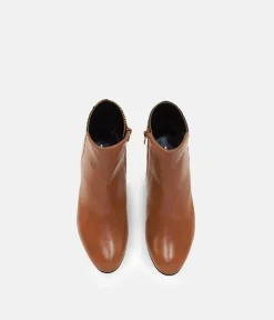 Brenda Zaro Stylish Brown Ankle Boots