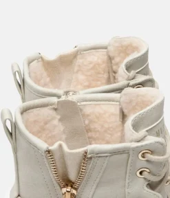 Casual Cosy Lined Mustang Ice White Ankle Boots