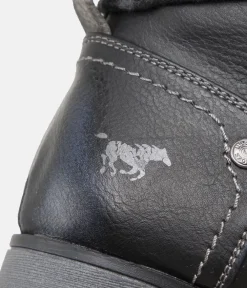 Casual Cosy Lined Mustang Black Ankle Boots