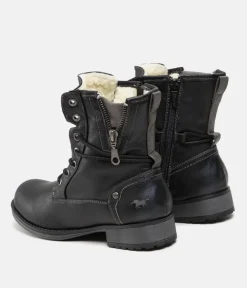 Casual Cosy Lined Mustang Black Ankle Boots