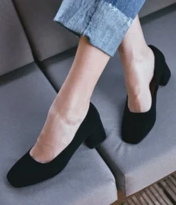 Chic Black Suede Low Block Heels