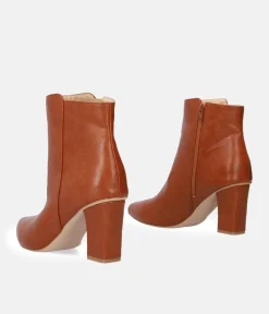 Chic Brown Block Heel Ankle Boots