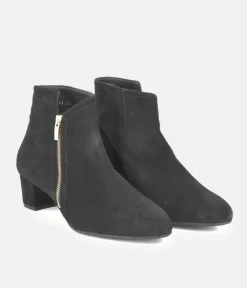 Cinderella Shoes Classic Block Heel Ankle Boots
