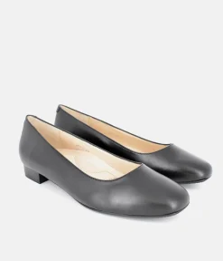 Cinderella Shoes Classic Black Low Heel Shoes