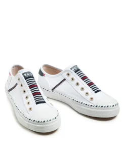 Cute Mustang Slip On White Fashion Trainers