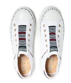 Cute Mustang Slip On White Fashion Trainers