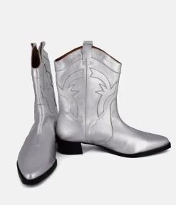 Dansi Trendy Metallic Silver Cowboy Ankle Boots