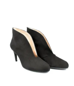 Elegant Black Suede V Cut Heeled Shoe Boot