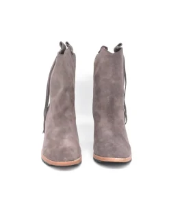 Eve by Australia Luxe