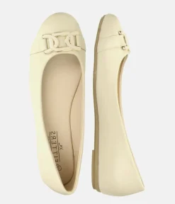 Fashionable Beige Round Toe Ballerina Shoes