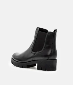 Gabor Chic Black Leather Ankle Boots