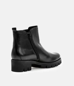 Gabor Chic Black Leather Ankle Boots