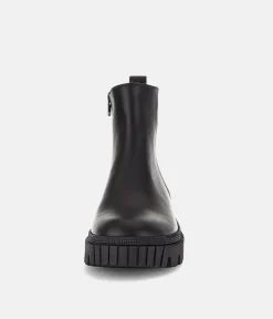 Gabor Trendy Black Ankle Boots