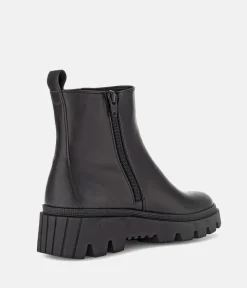 Gabor Trendy Black Ankle Boots