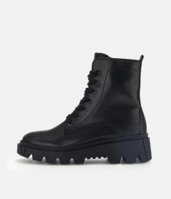 Gabor Versatile Black Leather Ankle Boots