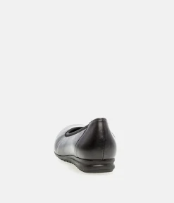Gabor Versatile Black Leather Flats