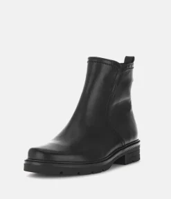 Gabor Versatile Black Leather Ankle Boots