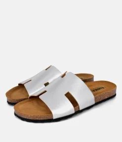 Gorgeous Hermes Inspired Metallic Silver Sandals