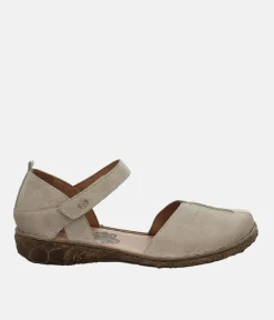Josef Siebel Pretty Beige Closed Toe Sandal