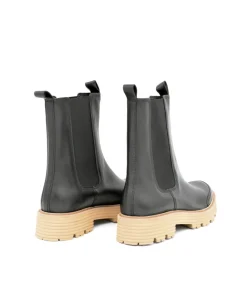 Kennel & Schmenger Stylish Chelsea Black Booties