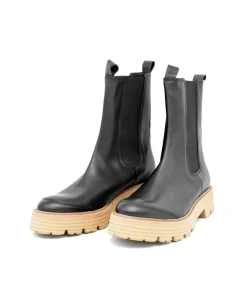 Kennel & Schmenger Stylish Chelsea Black Booties