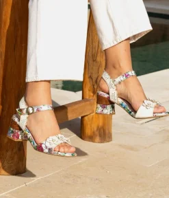 Laura Vita Pretty Beige Floral Block Heel Sandals