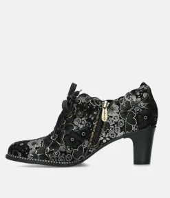 Laura Vita Pretty Black Midi Heel Lace Up Shoes