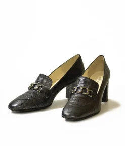 Luxurious Classic Block Heel Loafer