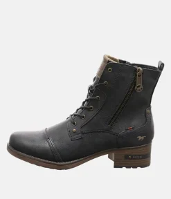 Mustang Classic Navy Lace Up Ankle Boots