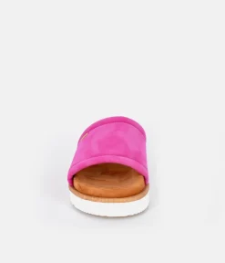 Mustang Comfortable Pink Suede Sandals