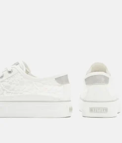 Mustang Fashionable White Lace Sneaker