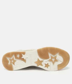 Mustang Sporty Beige Stretch Trainer