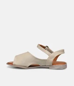 Mustang Stylish Beige Leather Sandals