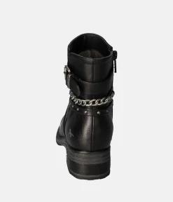 Mustang Stylish Black Ankle Boots