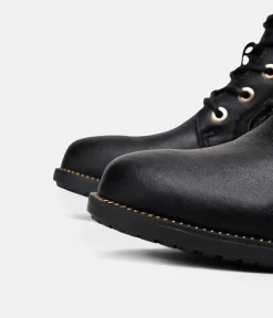 Mustang Stylish Black Ankle Boots