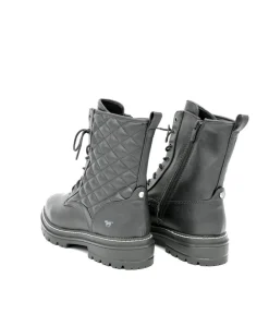 Mustang Stylish Black Quilted Ankle Boots