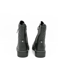 Mustang Stylish Black Quilted Ankle Boots