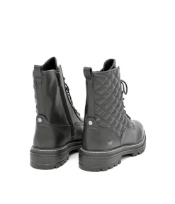 Mustang Stylish Black Quilted Ankle Boots