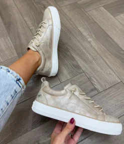 Mustang Stylish Champagne Gold Slip On Sneaker
