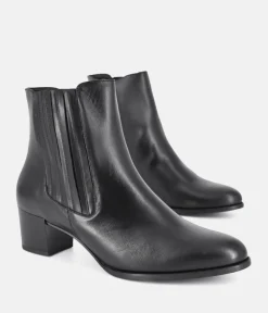 PieSanto Stylish Black Leather Ankle Boots