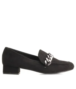 Plush Black Heeled Loafer with Chunky Chain