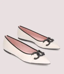 Pretty Ballerinas – Chic Monochrome