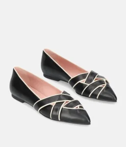 Pretty Ballerinas Chic Pointy Toe Flats